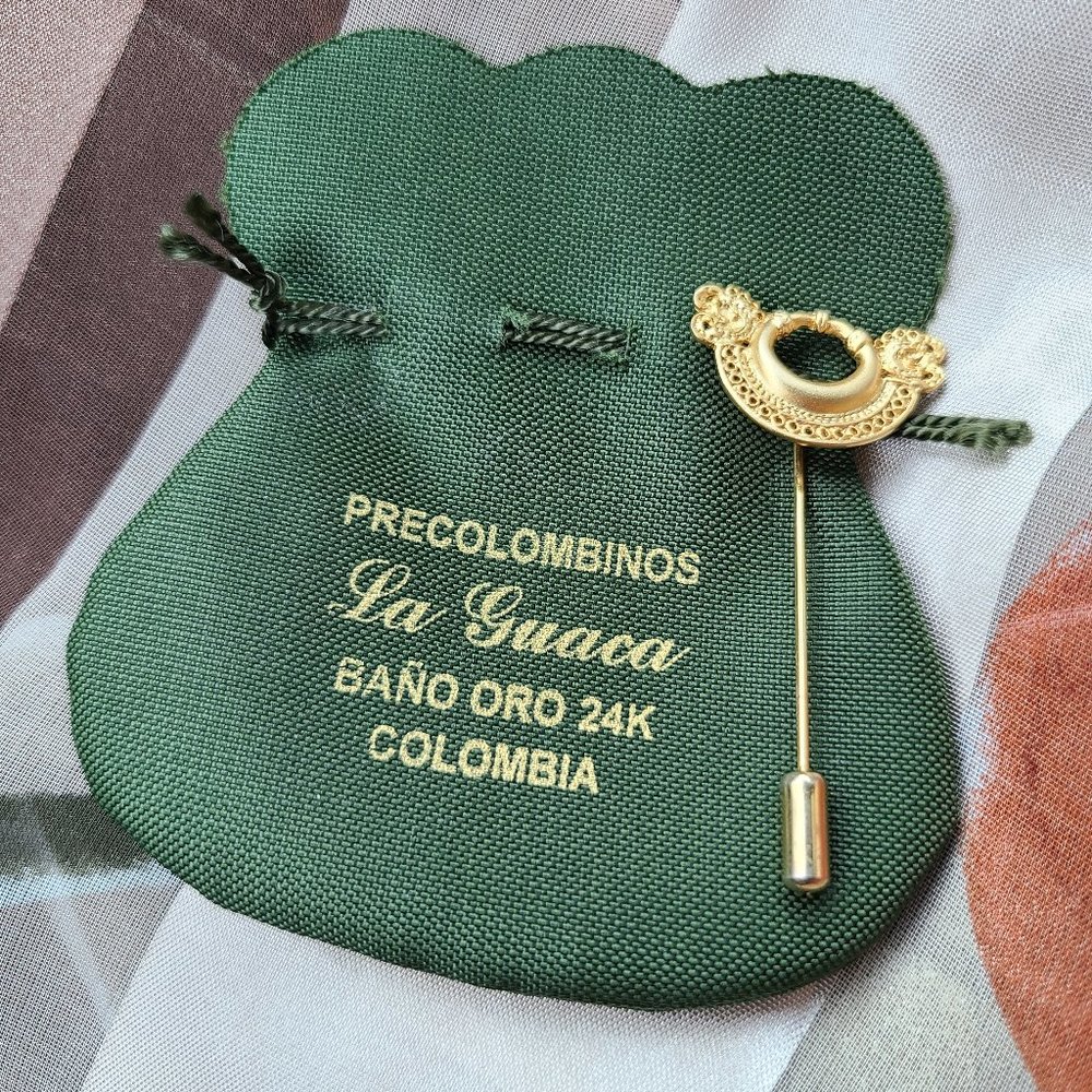 Pre columbine pin